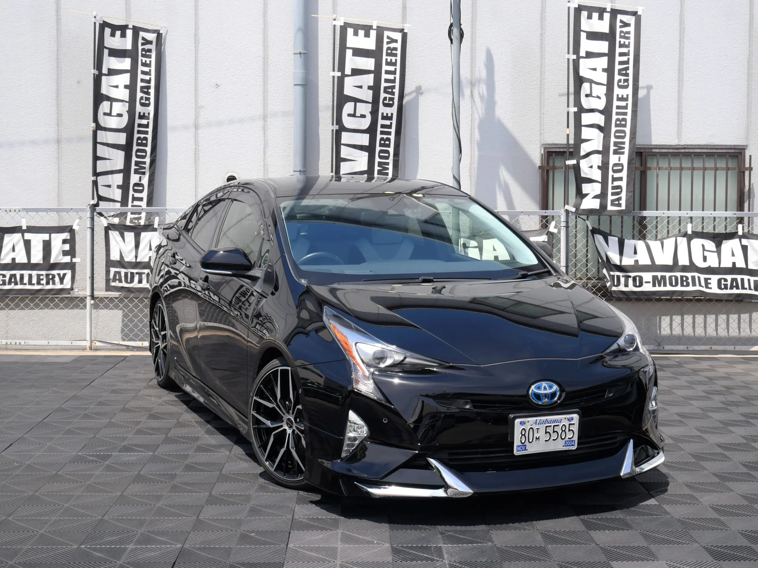 ヨッシーさん専用　50プリウス プリウス50系用サイドステップ エクスクルーシブゼウス(GLMRS LINE